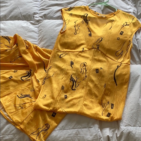 Zara dress - Picture 3 of 4